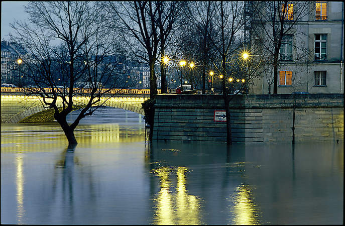 The park at the tip of Île Saint-Louis was under water for at least a month during springtime floods of 2001.
