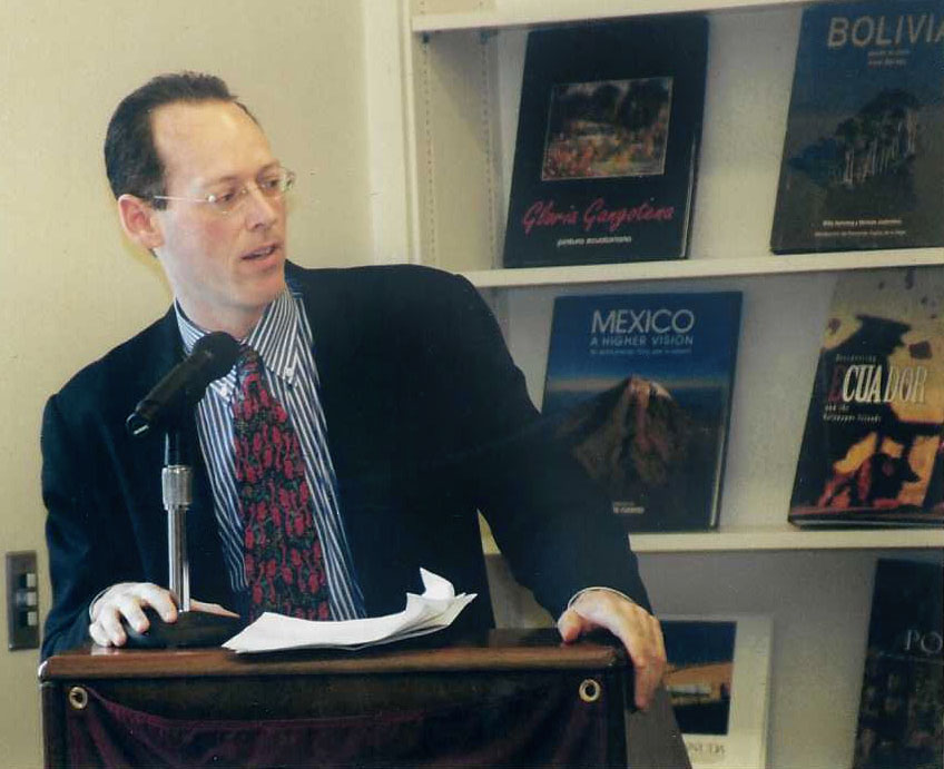 Paul Farmer presenting at the Harvard University’s Haitian Studies Series in February 2001.