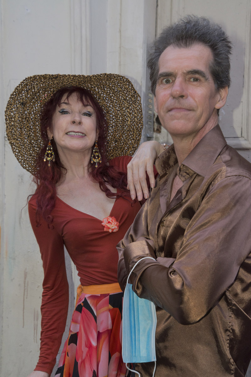 David Henry with Maria D’Arcy in front of the Gallery Hus on June 16th 2020.