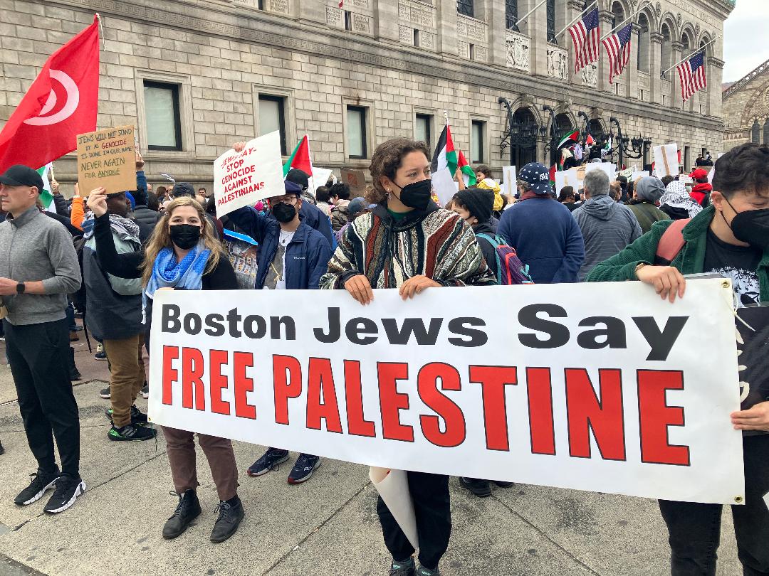 Boston Jews say free Palestine